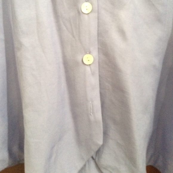 A button down - Picture 3 of 3