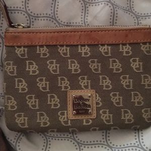 Dooney&bourke Wristlet w/o strap