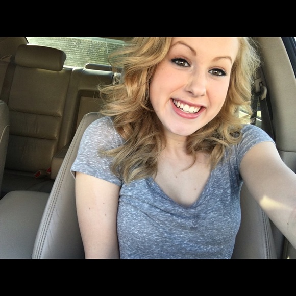 Meet your Posher, Kourtney - Picture 1 of 1