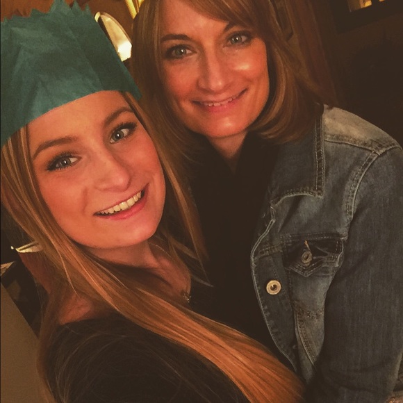 Meet the Posher - Picture 3 of 4