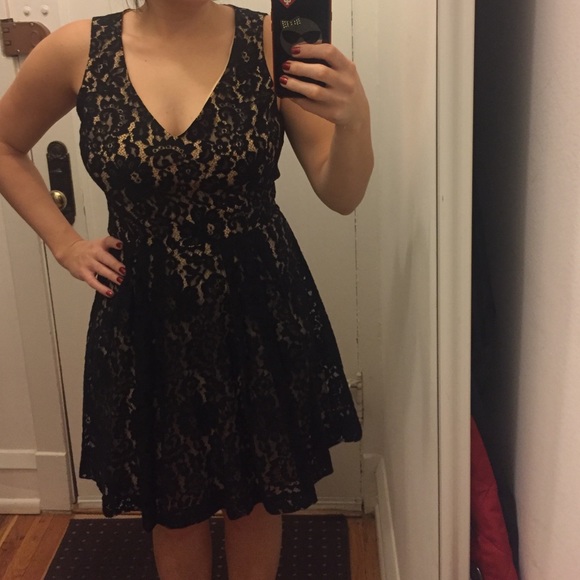 Bebe Lace Dress- perfect for NYE