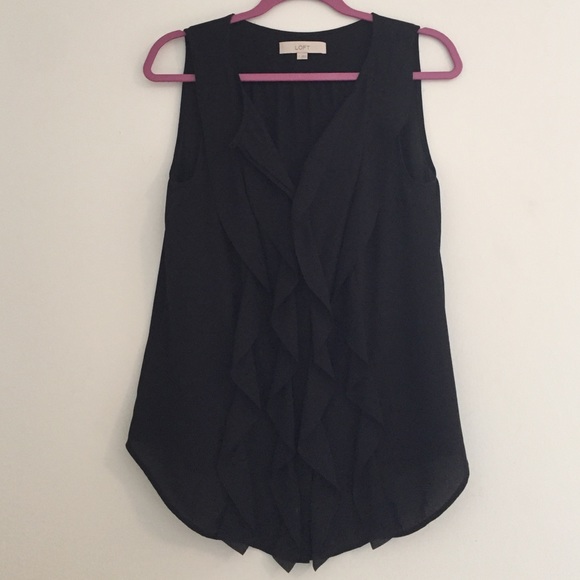 ⭐️MOVING SALE! ⭐️Black Loft Ruffle Top