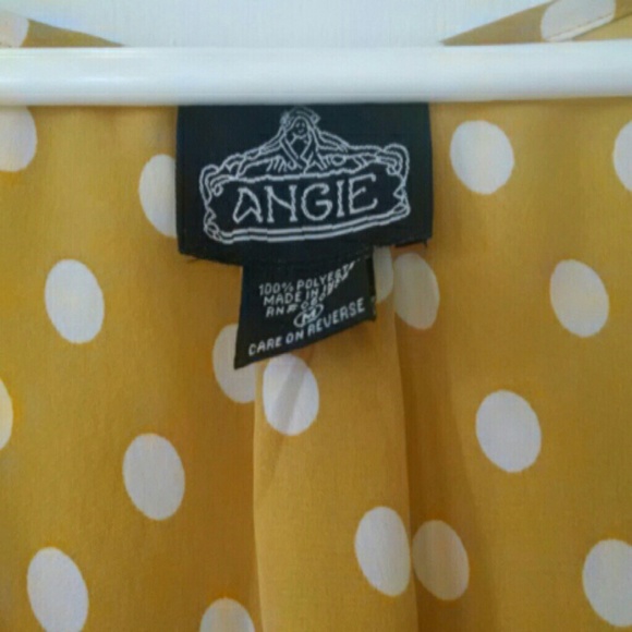 *sold in bundle* Yellow Polkadot Blouse - Picture 2 of 4