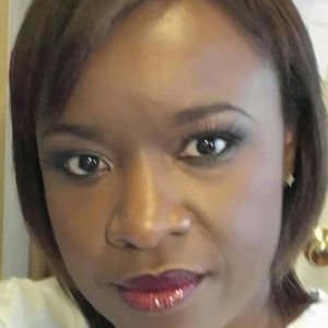 Meet your Posher, Athena