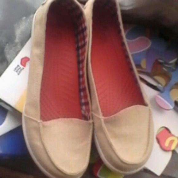 Crocs canvas slip ons