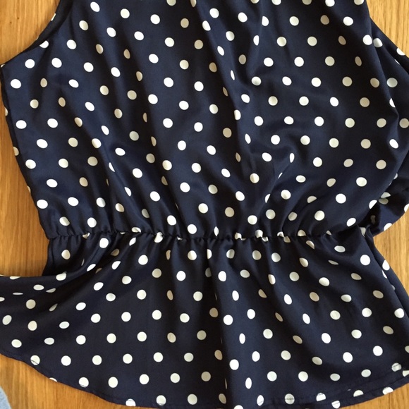 Navy and white polka dot tank - Picture 4 of 4