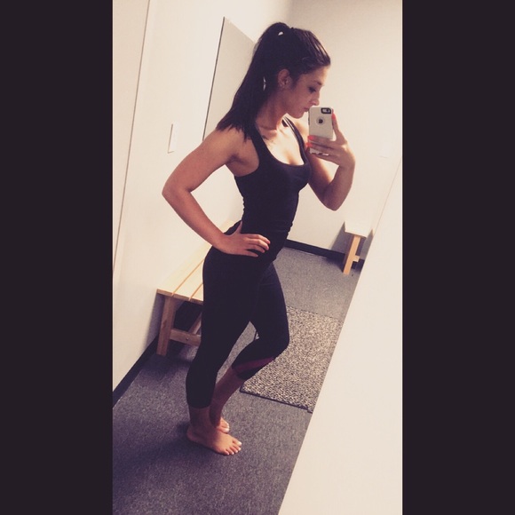 Meet your Posher, Taylor - Picture 3 of 3