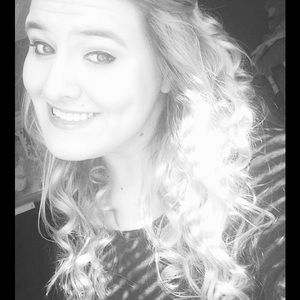 Meet your Posher, Kasey