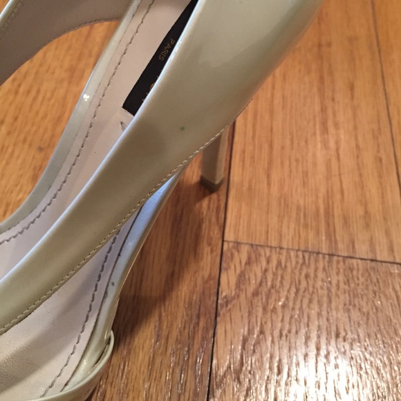 Louis Vuitton Oh Really Sandal - Picture 4 of 4