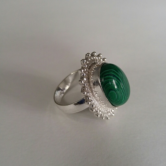 Handmade Sterling Silver Malachite Ring. - Picture 2 of 4