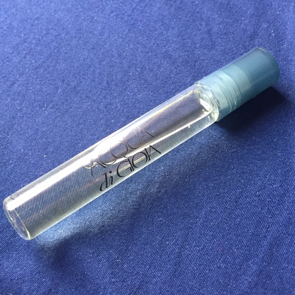 Aqua Di Gioia roll on perfume (Giorgio Armani)