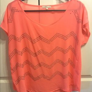 Cute loose fitting top