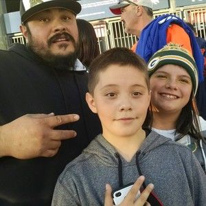 Meet your Posher, Benjamin