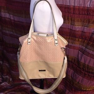 Jessica Simpson cross body