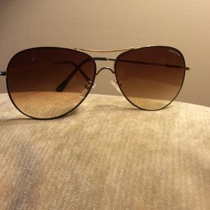 Kenneth Cole Reaction Aviator Sunglasses