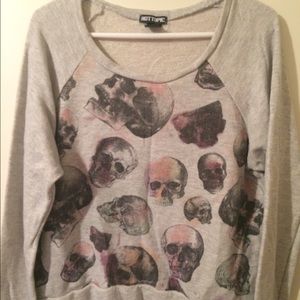 Skull sweater (NEVER BEEN WORN)