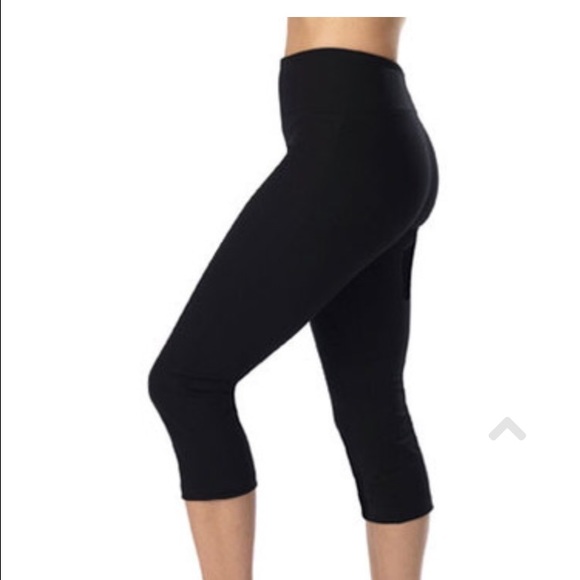 ❌SOLD❌Tummy control work out tights/capris