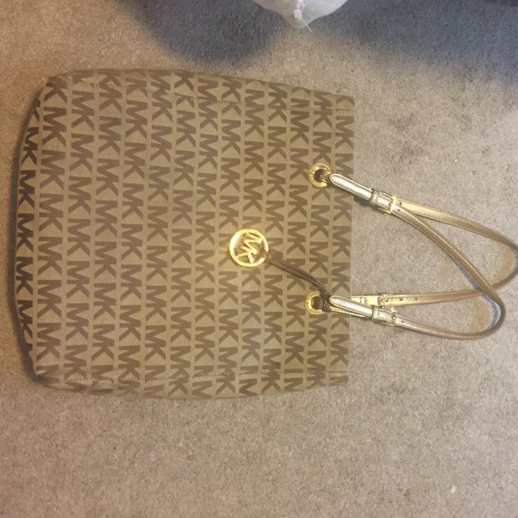 Gently used Michael Kors tote bag