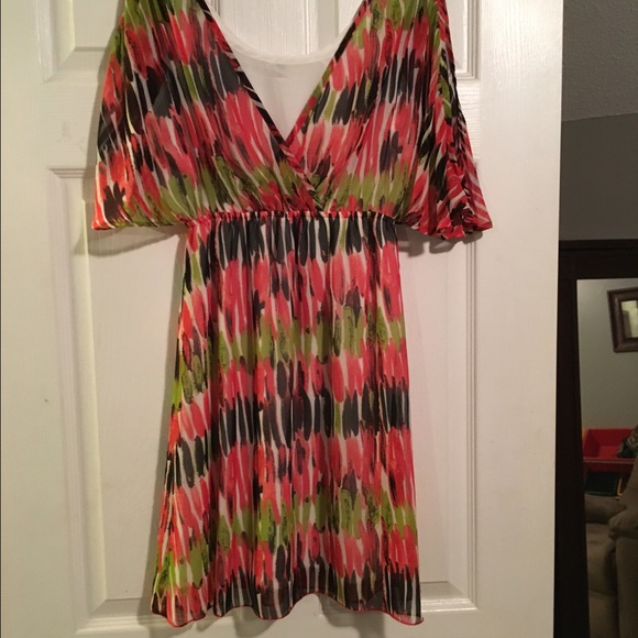 Dress - Picture 4 of 4