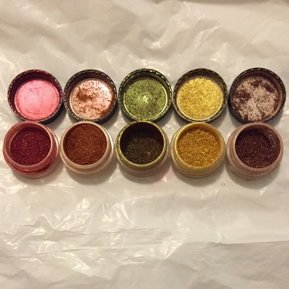 MAC Pigment samples (5)
