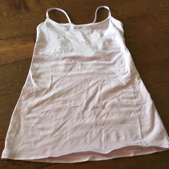 Light purple lulu lemon tank