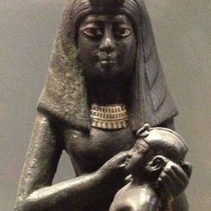 Meet your Posher, Julia