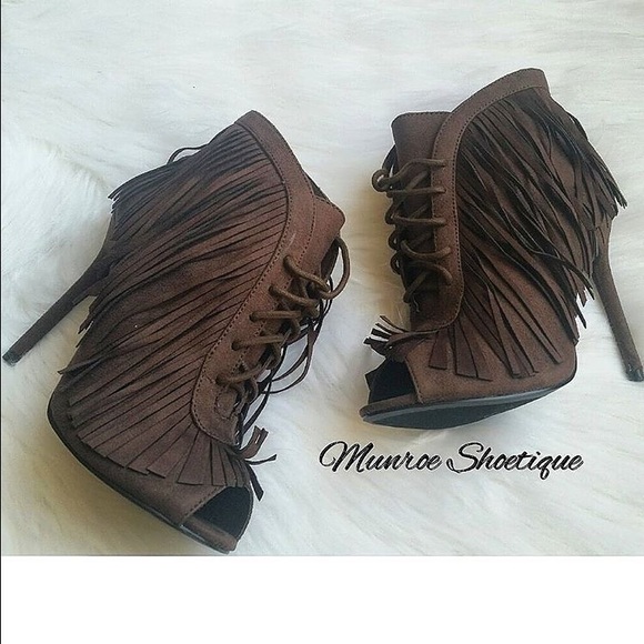 Shoes - Brown Split Suede Fringe Lace Up Booties