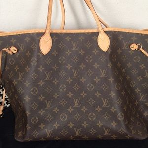 Louis Vuitton neverfull