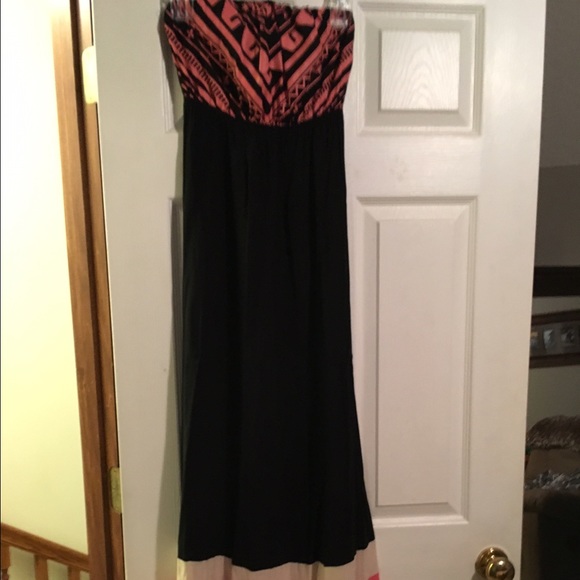 Maxi dress - Picture 1 of 4