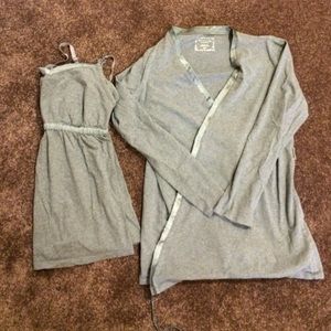 Maternity/nursing shawl and Cami.