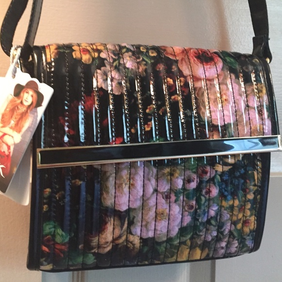 Fun floral shoulder bag - Picture 2 of 3