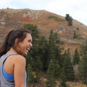 Meet your Posher, Lauren