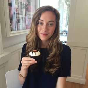 Meet your Posher, Briana