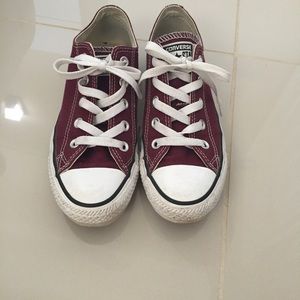 Burgundy converse sneakers