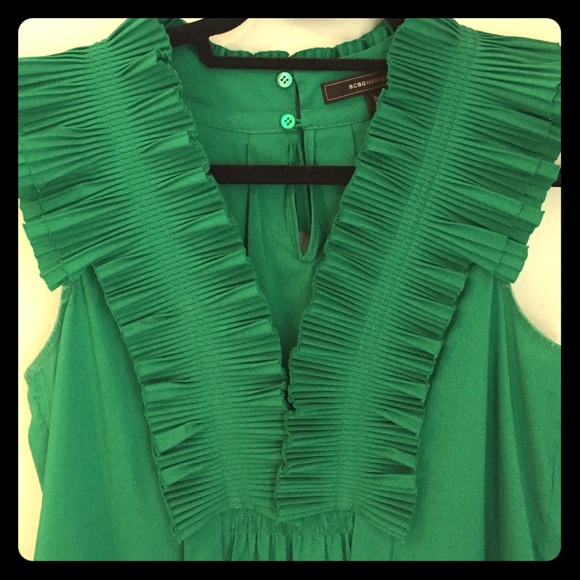 BCBG Ruffled Collar Tank