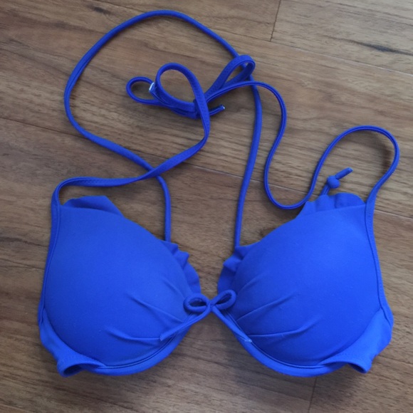 32B Victoria's Secret Bikini Top