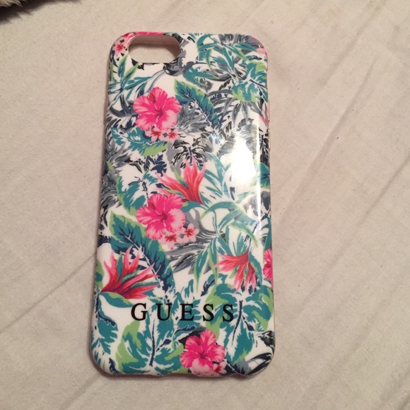 GUESS iPhone 6 case