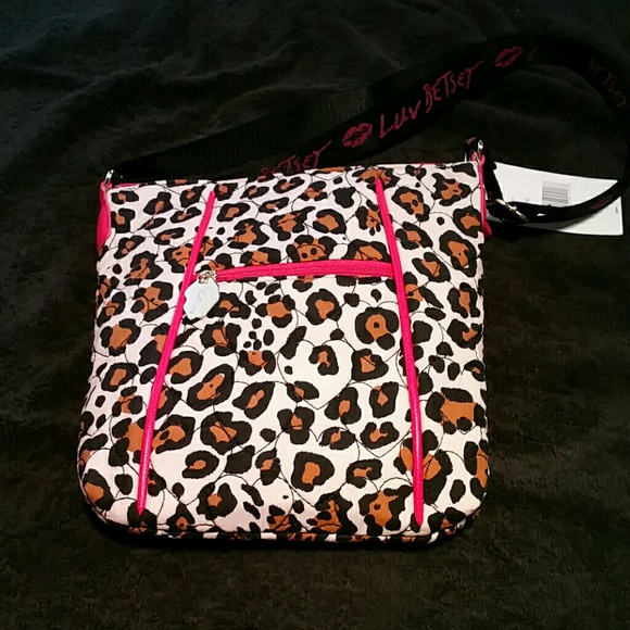 BETSY JOHNSON CROSSBODY BUY NOW BEFORE GONE
