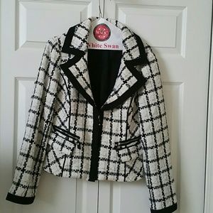 Whitehouse/Blackmarket Blazer Jacket