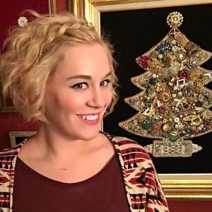 Meet your Posher, Claire