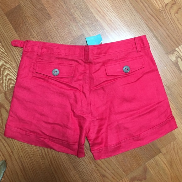 NWT Esley shorts Medium - Picture 2 of 2