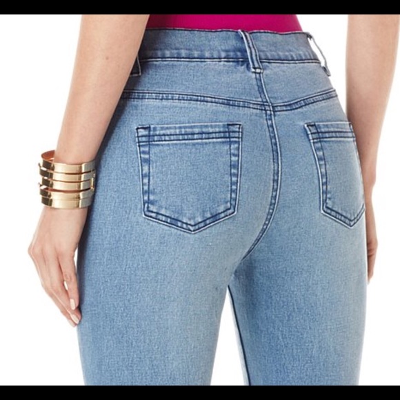 DG2 stretchy jeans. Size large.