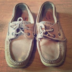 SOLD Authentic Sperry Top-Sider Boat Shoe Size 7.5
