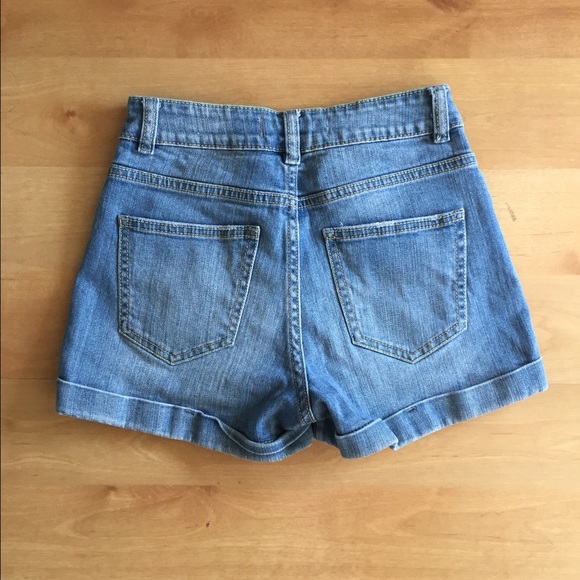 Bullhead Mom shorts - Picture 3 of 4