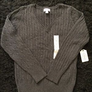 Grey crew neck sweater