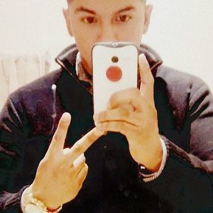 Meet your Posher, Dee