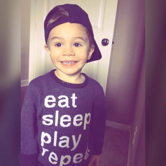 Meet Your Posher. - Picture 4 of 4