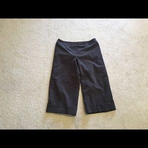 Brown Ann Taylor cropped pants