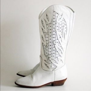 Vintage 1980s White Leather Cowboy Boots
