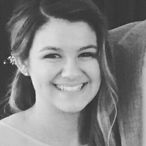 Meet your Posher, Estella